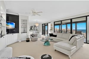 2400 Gulf Shore Boulevard, Naples, FL 34103 - MLS#225069989