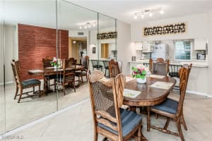 1708 Kings Lake Boulevard, Naples, FL 34112 - MLS#225069998