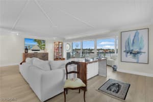 222 Harbour Drive, Naples, FL 34103 - MLS#225070078