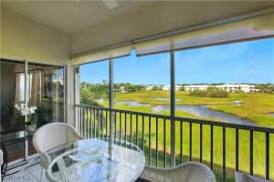 1133 Sweetwater Ln 3202, Naples