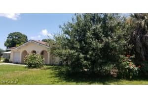 7472 San Carlos Boulevard, Fort Myers, FL 33967 - MLS#225070105