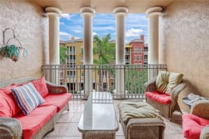 410 Bayfront Pl 2405, Naples