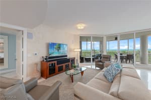 13675 Vanderbilt Drive, Naples, FL 34110 - MLS#225070155