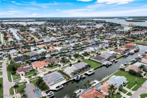 742 Orchid Court, Marco Island, FL 34145 - MLS#225070172