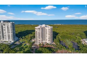 6075 Pelican Bay Boulevard, Naples, FL 34108 - MLS#225070216