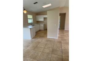 825 37th Terrace, Cape Coral, FL 33914 - MLS#225070234