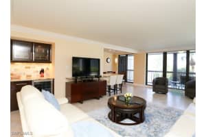 4551 Gulf Shore Boulevard, Naples, FL 34103 - MLS#225070283