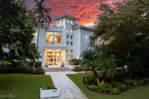 367 5th Avenue, Naples, FL 34102 - MLS#225070286