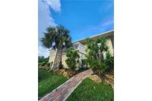 925 Palm View Dr F-120, Naples
