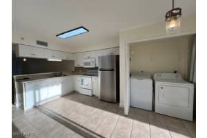 4935 Sandra Bay Drive, Naples, FL 34109 - MLS#225070317