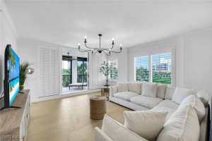 8720 Bay Colony Drive, Naples, FL 34108 - MLS#225070325