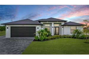 2216 4th Avenue, Cape Coral, FL 33991 - MLS#225070381