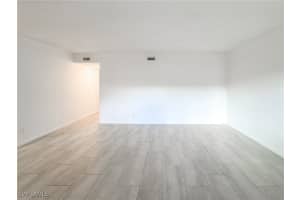 4631 Bayshore Drive, Naples, FL 34112 - MLS#225070406