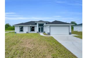 1023 Pilgrim St E, Lehigh Acres