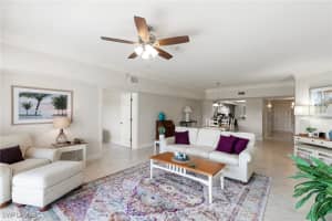 907 Panama Court, Marco Island, FL 34145 - MLS#225070423