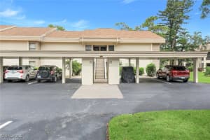 5585 Trailwinds Drive, Fort Myers, FL 33907 - MLS#225070454