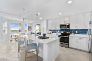 5629 Double Eagle Cir 4233, Ave Maria