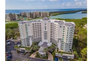 325 Dunes Boulevard, Naples, FL 34110 - MLS#225070477