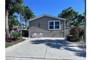 1382 Silver Lakes Boulevard, Naples, FL 34114 - MLS#225070484