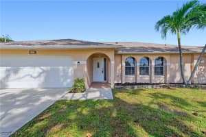219 Trafalgar Parkway, Cape Coral, FL 33991 - MLS#225070495