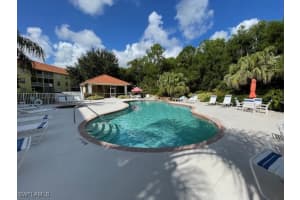 9175 Celeste Dr 306, Naples
