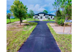 3563 56th Ave Ne, Naples