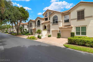 164 Colonade Cir 1307, Naples