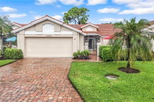 12655 Glen Hollow Dr, Bonita Springs