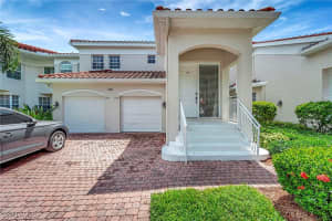 400 L'ambiance Cir 204, Naples