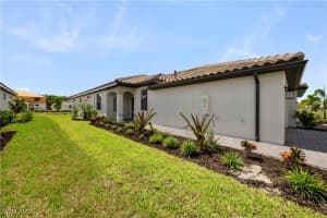 19613 Hinkley Dr, Estero