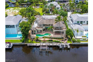 651 21st Avenue, Naples, FL 34102 - MLS#225070709