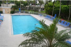 5550 HERON POINT Drive, Naples, FL 34108-2868 - MLS#225070710