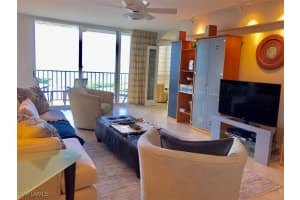 5550 HERON POINT Drive, Naples, FL 34108-2868 - MLS#225070710