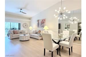 8360 Heritage Links Ct 2123, Naples