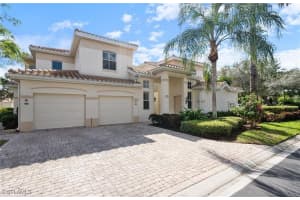 9050 Las Maderas Dr 201, Bonita Springs