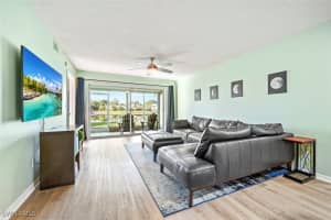 885 New Waterford Drive, Naples, FL 34104 - MLS#225070745