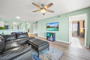 885 New Waterford Drive, Naples, FL 34104 - MLS#225070745