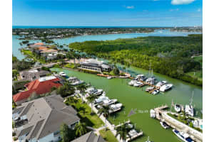 1777 Gulfstar Drive, Naples, FL 34112 Sold 11/01/25