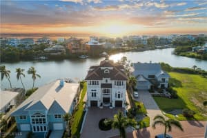 217 Bayfront Drive, Bonita Springs, FL 34134 - MLS#225070830