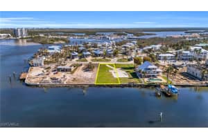 922 San Carlos Drive, Fort Myers Beach, FL 33931 - MLS#225070838
