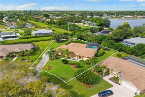 571 Raven Way, Naples, FL 34110 - MLS#225070845