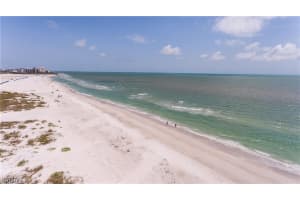 137 Pearl Street, Fort Myers Beach, FL 33931 - MLS#225070849