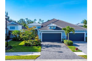 2235 Marquesa Circle, Naples, FL 34112 - MLS#225070873