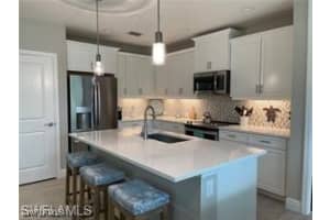 2548 Seychelles Drive, Naples, FL 34112 - MLS#225070898
