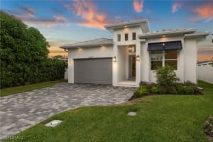 664 100th Avenue, Naples, FL 34108 - MLS#225070910