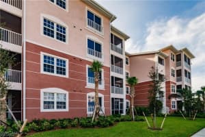 15901 Royal Pointe Ln 405, Fort Myers