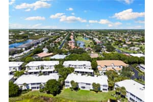 1295 Sweetwater Cove, Naples, FL 34110 - MLS#225070999