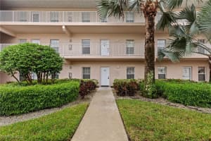 3250 Cypress Glen Way, Naples, FL 34109 - MLS#225071010