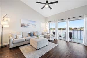 541 Windsor Sq 9-201, Naples