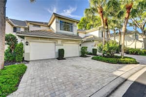 27031 Lake Harbor Ct 202, Bonita Springs